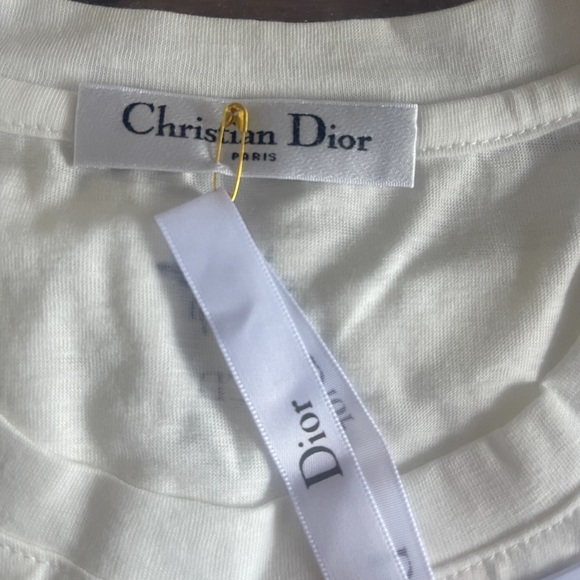 NWT Christian Dior Tee. Women’s M - Picture 2 of 4